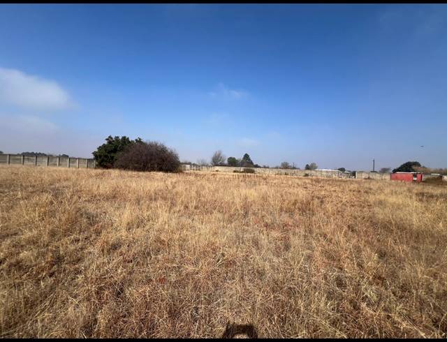 1,256M² VACANT LAND FOR SALE IN KOOKRUS